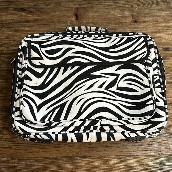 Zebra computer carrying case, gently used - Picture 6 of 15